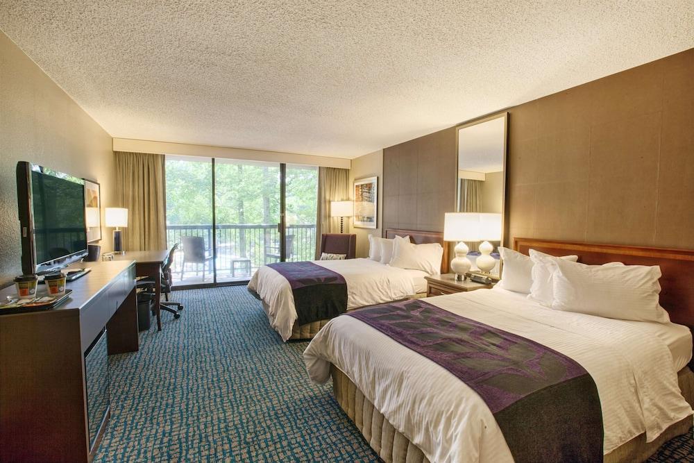 Hilton Peachtree City Atlanta Hotel & Conference Center מראה חיצוני תמונה