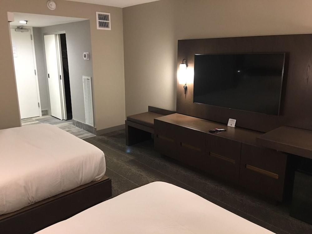 Hilton Peachtree City Atlanta Hotel & Conference Center מראה חיצוני תמונה