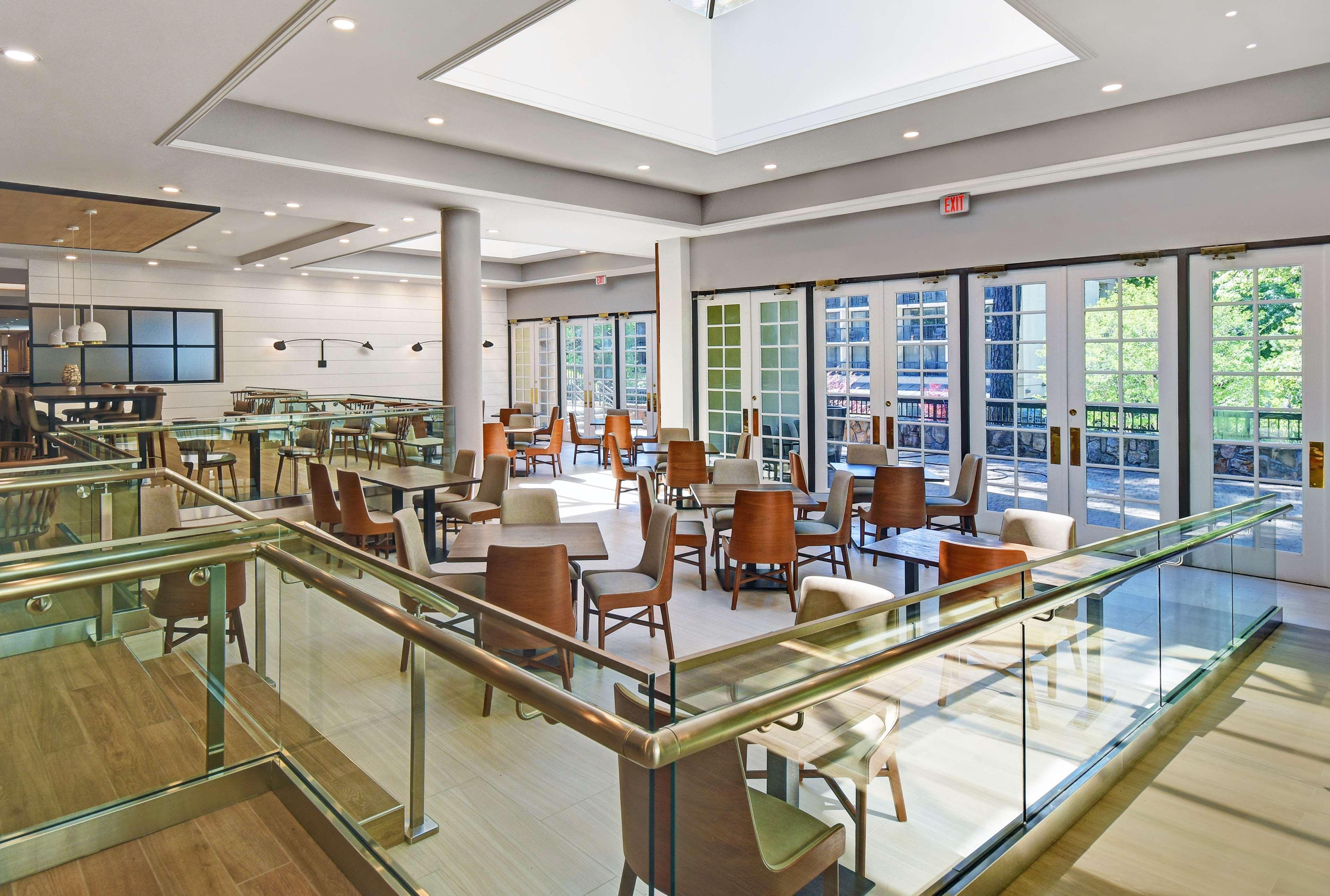 Hilton Peachtree City Atlanta Hotel & Conference Center מראה חיצוני תמונה